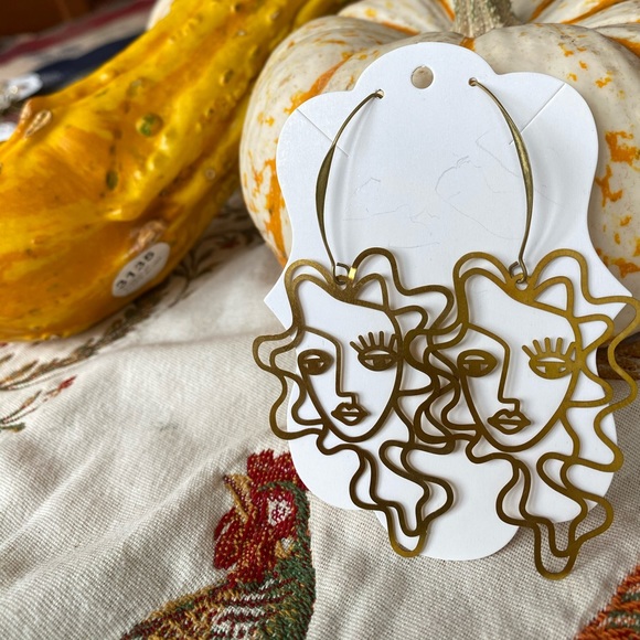 Brass earrings - Picture 1 of 1